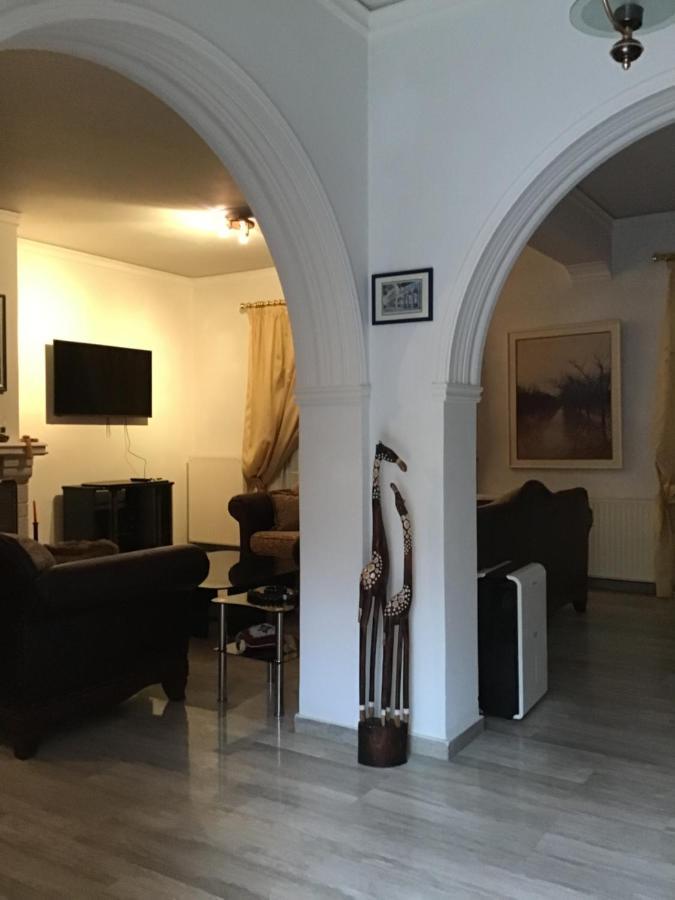 Elena's * Kanali (Corfu)